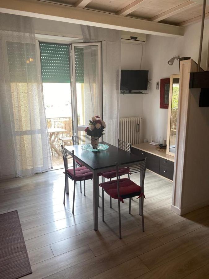 Noemi Lägenhet San Vincenzo Exteriör bild
